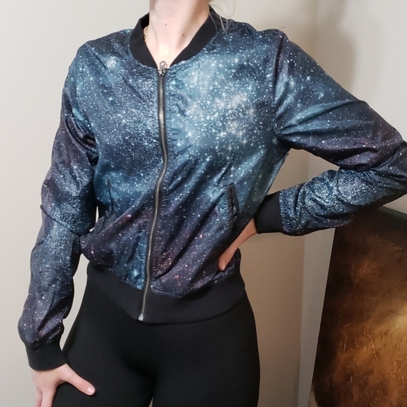 𝅺H & M galaxy  jacket  size 10 - Picture 12 of 12